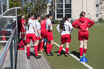 Bild 22 - wCJ Germania Schnelsen - Walddoerfer SV : Ergebnis: 0:6